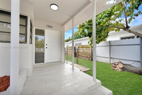 Propiedad comercial en venta en Miami, Florida, 171.68 m2 № 2000847 - foto 8