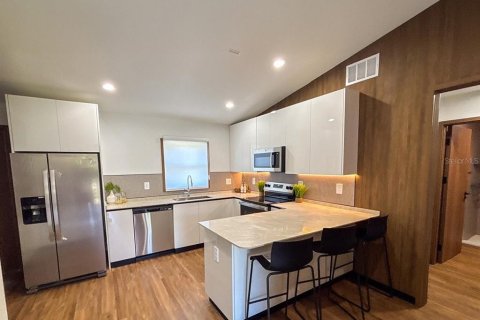 Villa ou maison à louer à Sebring, Floride: 3 chambres, 96.25 m2 № 2295121 - photo 3