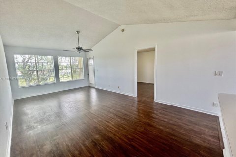 Copropriété à louer à Boca Raton, Floride: 1 chambre, 65.03 m2 № 1945515 - photo 15