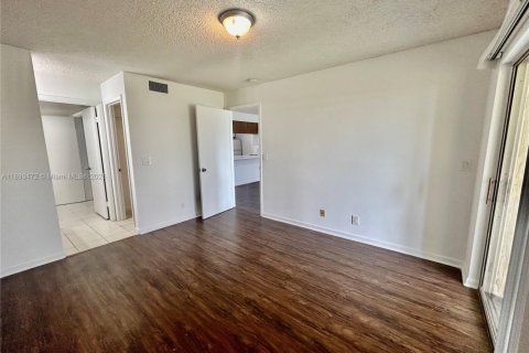 Copropriété à louer à Boca Raton, Floride: 1 chambre, 65.03 m2 № 1945515 - photo 14