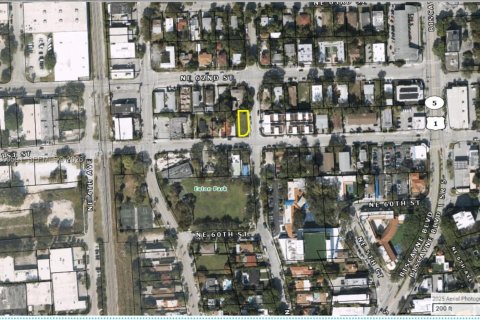 Immobilier commercial à vendre à Miami, Floride № 2024034 - photo 4