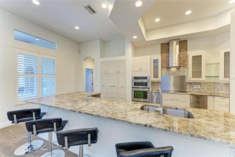 Villa ou maison à vendre à Lakewood Ranch, Floride: 4 chambres, 215.44 m2 № 1878236 - photo 12