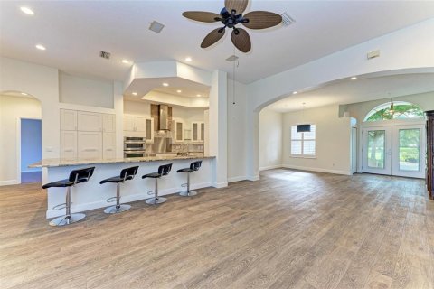 Villa ou maison à vendre à Lakewood Ranch, Floride: 4 chambres, 215.44 m2 № 1878236 - photo 11