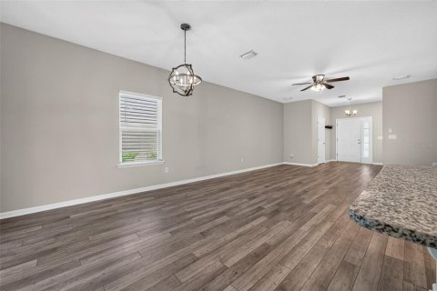 Townhouse in Ormond Beach, Florida 3 bedrooms, 161.28 sq.m. № 2267486 - photo 15