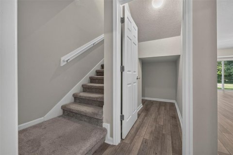 Townhouse in Ormond Beach, Florida 3 bedrooms, 161.28 sq.m. № 2267486 - photo 26