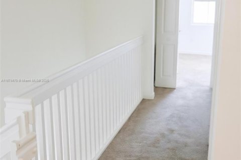 Touwnhouse à vendre à Homestead, Floride: 3 chambres, 143.53 m2 № 1923991 - photo 8