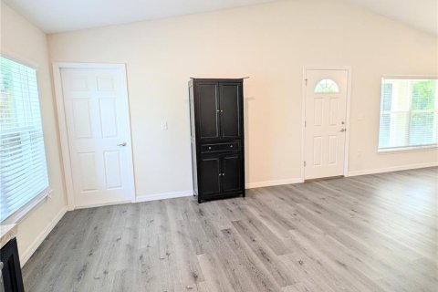 Casa en venta en Belleview, Florida, 3 dormitorios, 120.68 m2 № 2212013 - foto 11