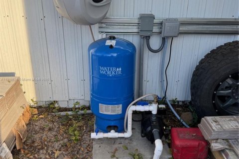 Villa ou maison à vendre à Miami Gardens, Floride: 4 chambres, 111.48 m2 № 1974014 - photo 10