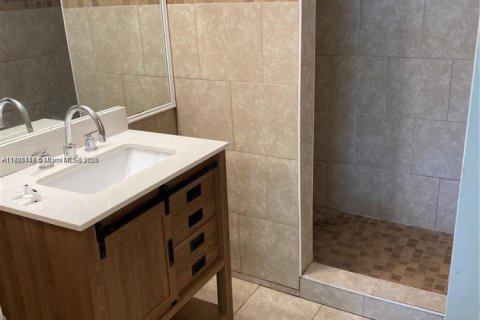 Adosado en venta en North Lauderdale, Florida, 2 dormitorios, 109.35 m2 № 1956186 - foto 15