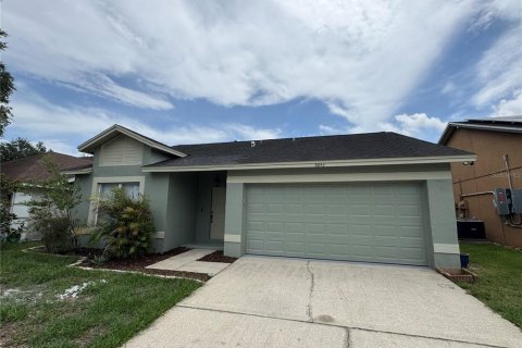 Villa ou maison à louer à Kissimmee, Floride: 3 chambres, 119.19 m2 № 2157944 - photo 3