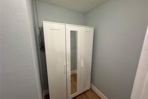Villa ou maison à louer à Kissimmee, Floride: 3 chambres, 119.19 m2 № 2157944 - photo 14