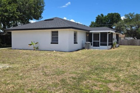 Appartement à Winter Haven, Floride 2 chambres, 72.46 m2 № 2124868