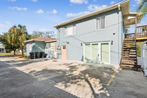 Casa en venta en Saint Petersburg, Florida, 5 dormitorios, 264.49 m2 № 1609832 - foto 20