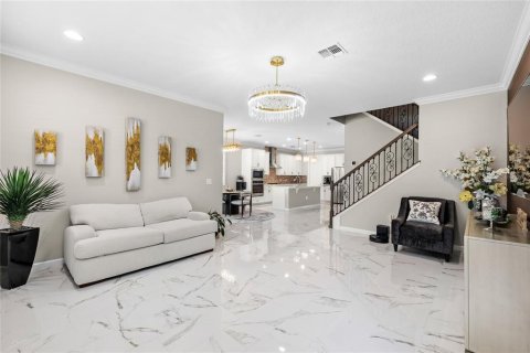 Villa ou maison à vendre à Winter Garden, Floride: 5 chambres, 344.67 m2 № 2425453 - photo 13