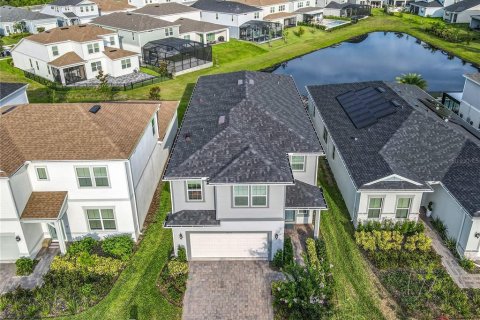 House in Orlando, Florida 5 bedrooms, 287.44 sq.m. № 1844610 - photo 19
