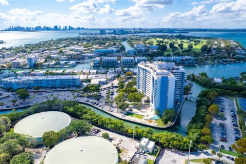 Купить кондоминиум в Майами-Бич, Флорида 2 спальни, 109.72м2, № 2004585 - фото 23