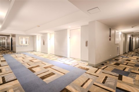 Купить кондоминиум в Майами-Бич, Флорида 2 спальни, 109.72м2, № 2004585 - фото 16