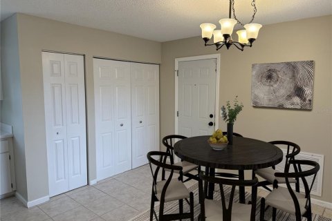 Casa en venta en Ocala, Florida, 2 dormitorios, 123.75 m2 № 2208117 - foto 7