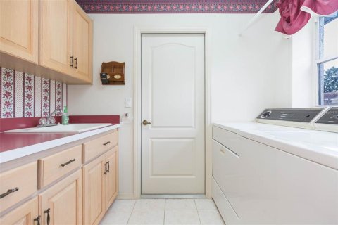 Купить виллу или дом в Спринг-Хилл, Флорида 5 комнат, 181.25м2, № 1834904 - фото 15