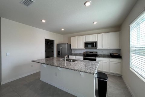 Casa en venta en Sanford, Florida, 4 dormitorios, 225.94 m2 № 2383838 - foto 18