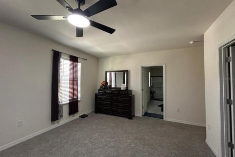 Casa en venta en Sanford, Florida, 4 dormitorios, 225.94 m2 № 2383838 - foto 2