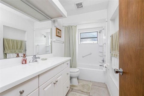 House in Arcadia, Florida 3 bedrooms, 144.93 sq.m. № 1819267 - photo 22