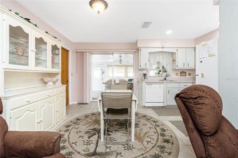 House in Arcadia, Florida 3 bedrooms, 144.93 sq.m. № 1819267 - photo 8