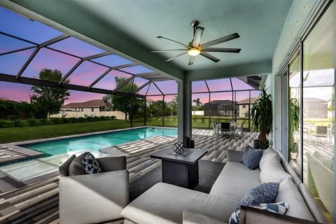 Villa ou maison à vendre à Bradenton, Floride: 5 chambres, 404.78 m2 № 1884981 - photo 2