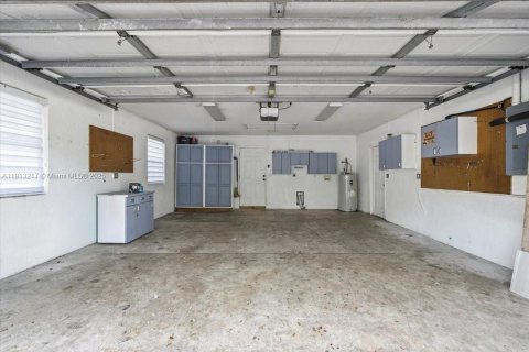 Casa en venta en Okeechobee, Florida, 3 dormitorios № 1968788 - foto 24