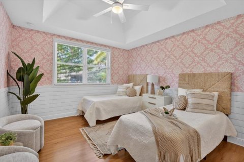 House in Sarasota, Florida 6 bedrooms, 411.46 sq.m. № 2208622 - photo 18