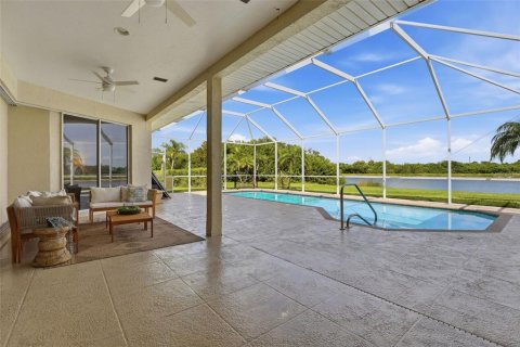 House in Sarasota, Florida 6 bedrooms, 411.46 sq.m. № 2208622 - photo 25