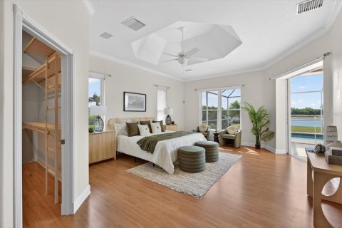 House in Sarasota, Florida 6 bedrooms, 411.46 sq.m. № 2208622 - photo 8