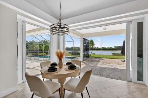 House in Sarasota, Florida 6 bedrooms, 411.46 sq.m. № 2208622 - photo 14