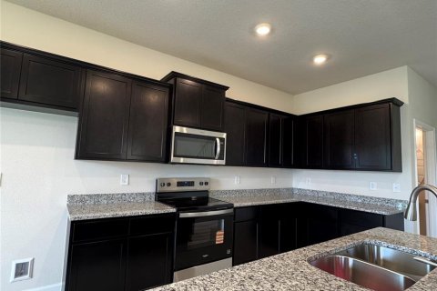 Casa en venta en Saint Cloud, Florida, 4 dormitorios, 204.57 m2 № 1819056 - foto 9