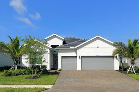 House in Punta Gorda, Florida 4 bedrooms, 209.12 sq.m. № 1813001 - photo 1