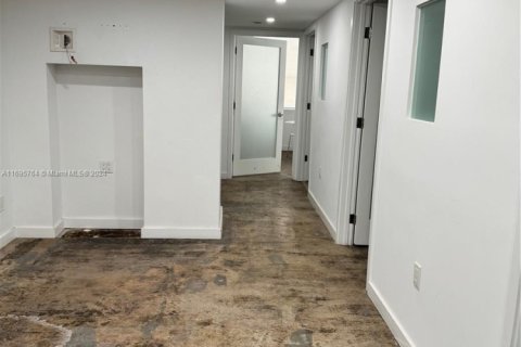 Immobilier commercial à vendre à Miami, Floride № 1814593 - photo 5