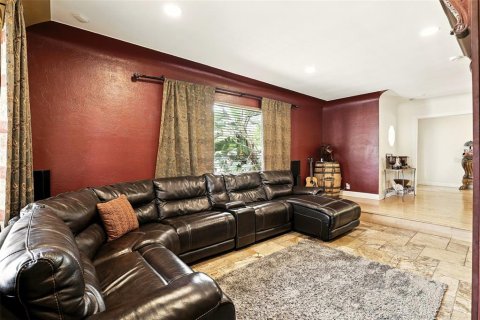 House in Orlando, Florida 4 bedrooms, 256.22 sq.m. № 1816749 - photo 19