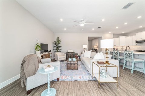 House in Ocala, Florida 4 bedrooms, 177.44 sq.m. № 1829869 - photo 14