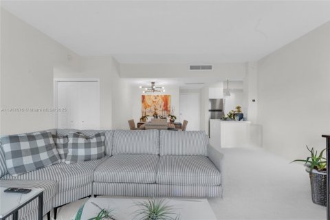 Copropriété à louer à Coral Gables, Floride: 1 chambre, 70.61 m2 № 1972317 - photo 5