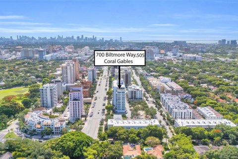 Copropriété à louer à Coral Gables, Floride: 1 chambre, 70.61 m2 № 1972317 - photo 1