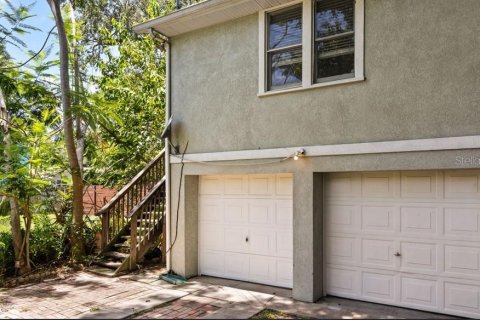 Immobilier commercial à vendre à Orlando, Floride: 4 chambres, 240.25 m2 № 2302466 - photo 14