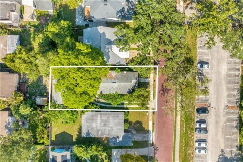 Immobilier commercial à vendre à Orlando, Floride: 4 chambres, 240.25 m2 № 2302466 - photo 27
