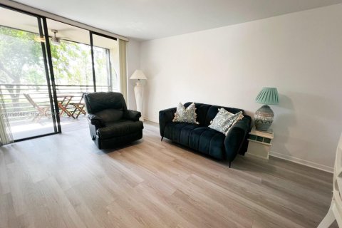 Condominio en venta en Tamarac, Florida, 2 dormitorios, 80.36 m2 № 1684102 - foto 26