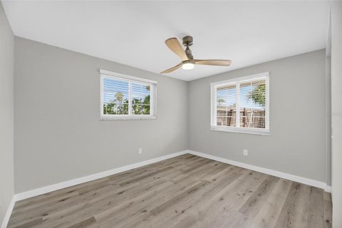 House in Apollo Beach, Florida 3 bedrooms, 133.13 sq.m. № 1876719 - photo 28
