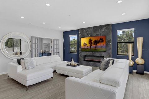 House in Lakeland, Florida 4 bedrooms, 267.93 sq.m. № 1747778 - photo 9