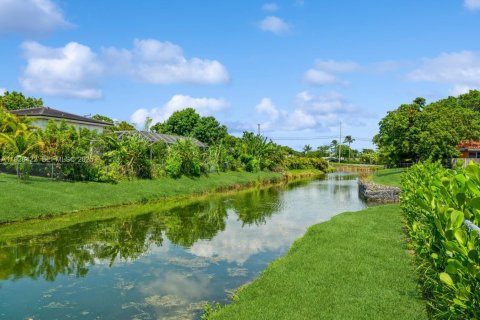 Villa ou maison à louer à Pinecrest, Floride: 4 chambres, 223.24 m2 № 1987520 - photo 29