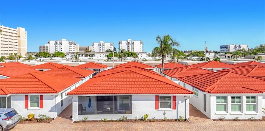 Villa ou maison à Sarasota, Floride 2 chambres, 98.85 m2 № 2280232