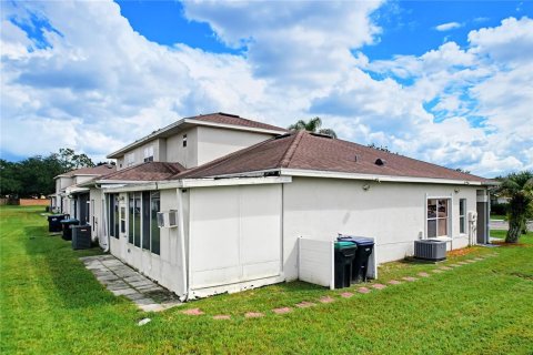 Touwnhouse à vendre à Orlando, Floride: 3 chambres, 116.69 m2 № 2424205 - photo 20