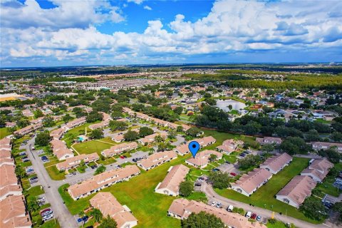 Touwnhouse à vendre à Orlando, Floride: 3 chambres, 116.69 m2 № 2424205 - photo 7