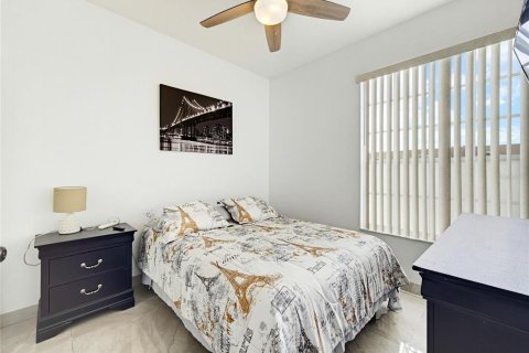 Touwnhouse à vendre à Orlando, Floride: 3 chambres, 116.69 m2 № 2424205 - photo 28